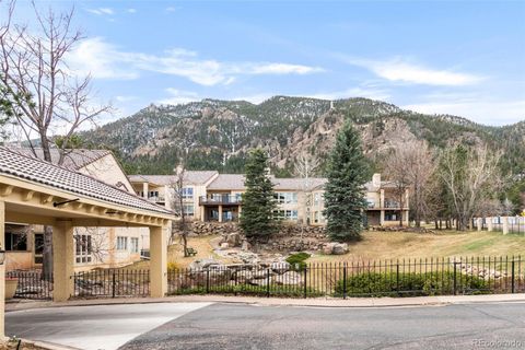 Single Family Residence in Colorado Springs CO 3830 Hermitage Drive 40.jpg