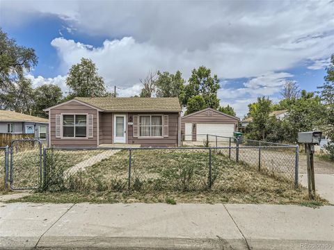 Single Family Residence in Denver CO 2241 55th Avenue 2.jpg