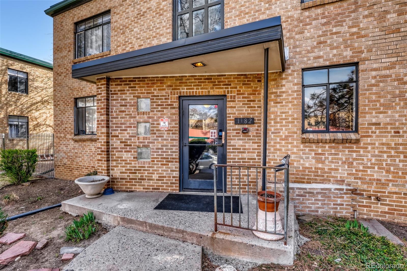 1182 N Clermont Street 101