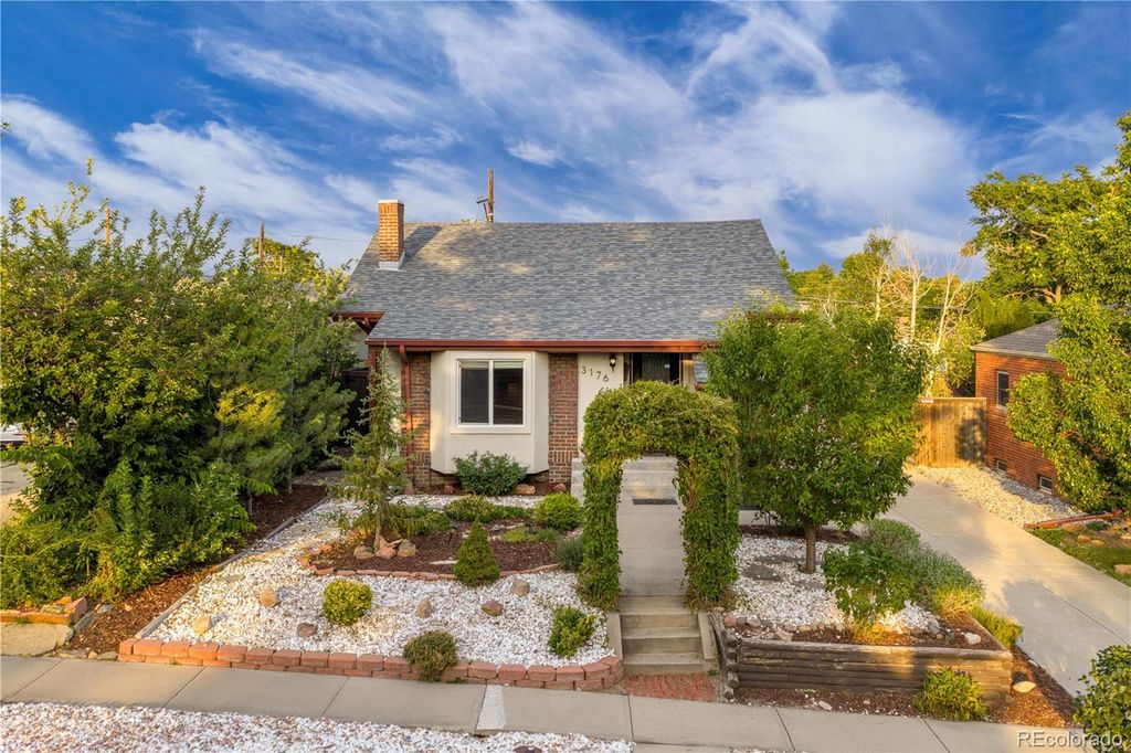 Photo of 3176 Depew Street, Wheat Ridge, CO 80214 (MLS # 8330666)