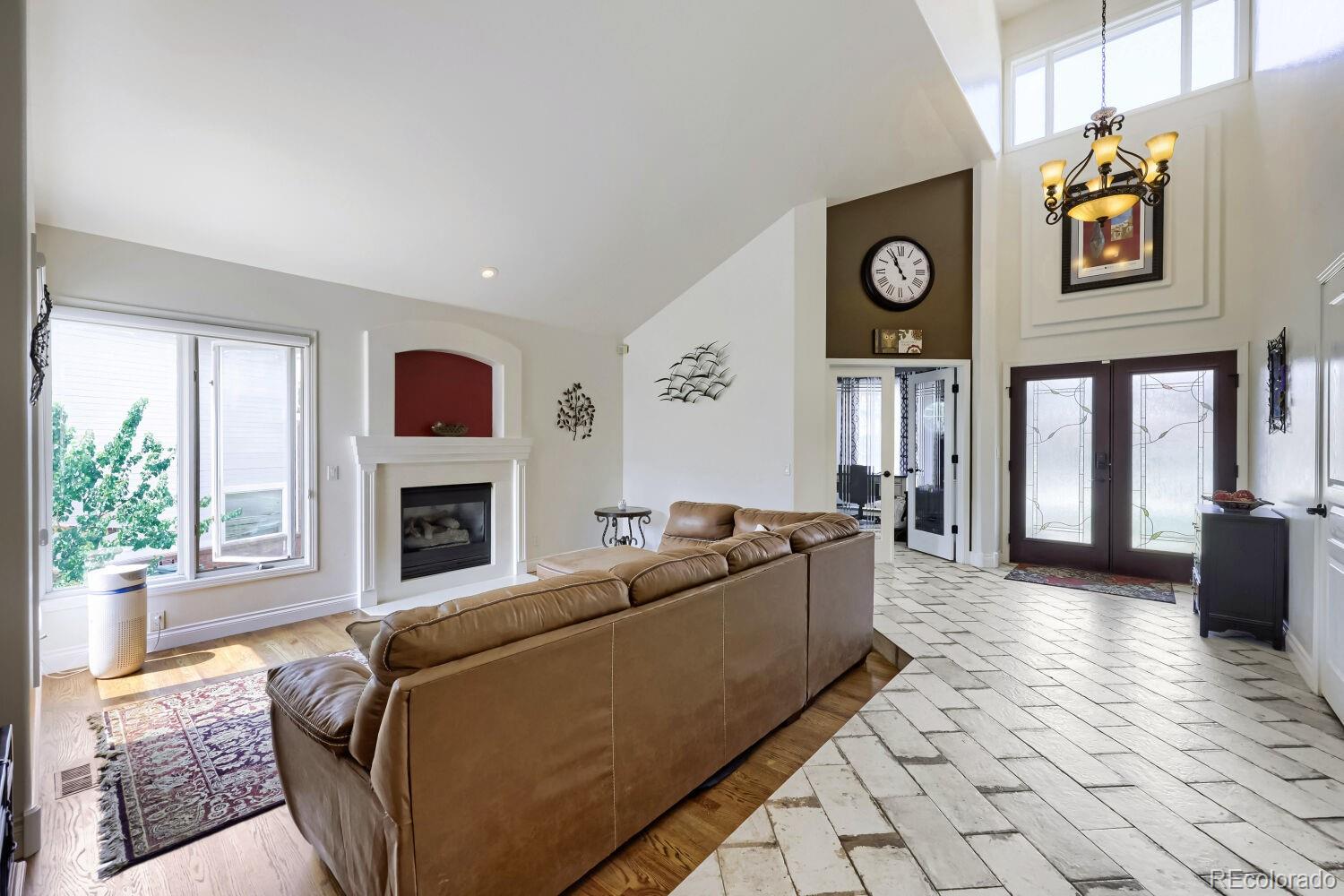 10016 Meade Court