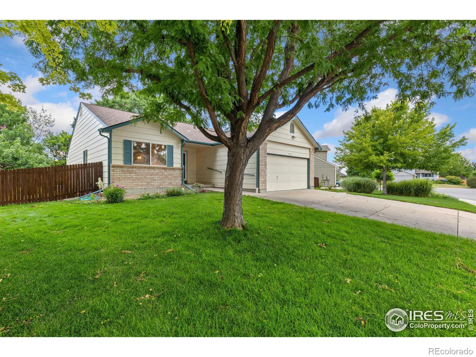 1326 Cedarwood Drive