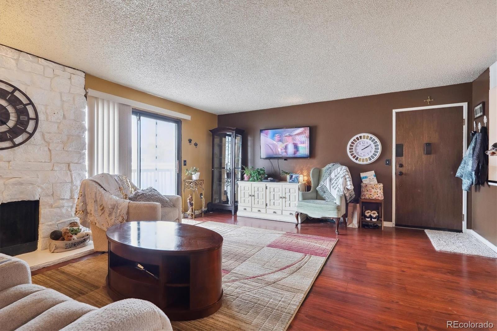 381 S Ames Street C204, Lakewood, CO, 80226 2 381 S Ames Street C204