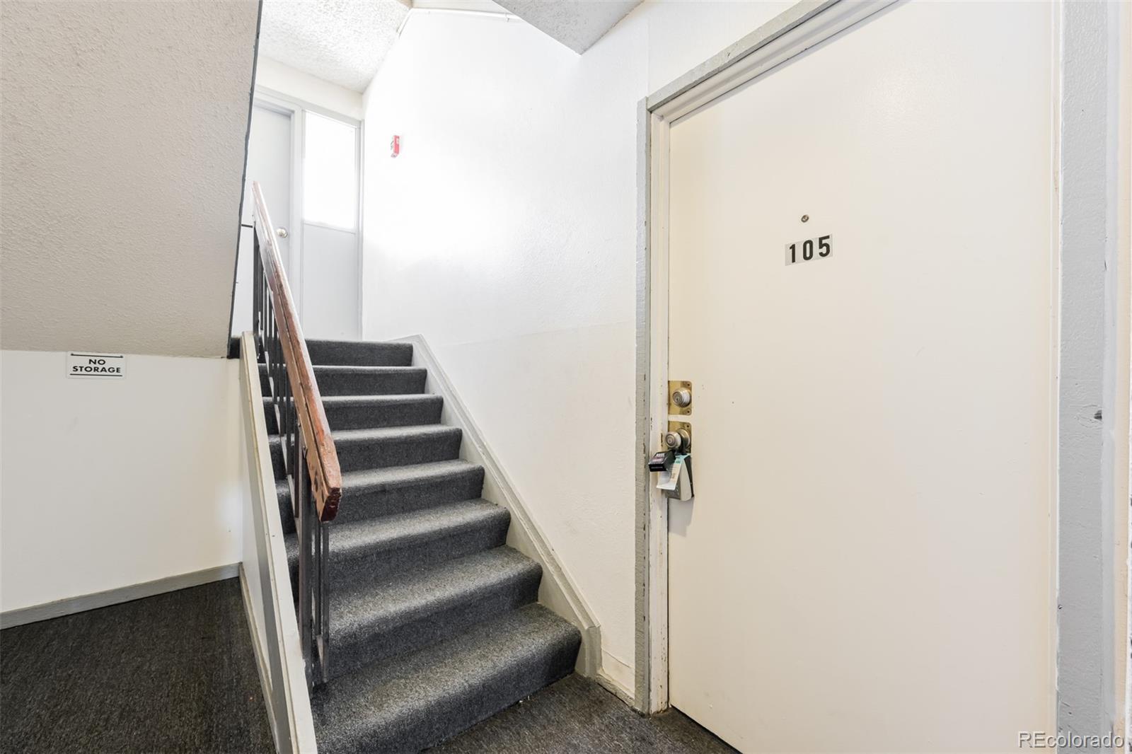 10211 Ura Lane 1-105