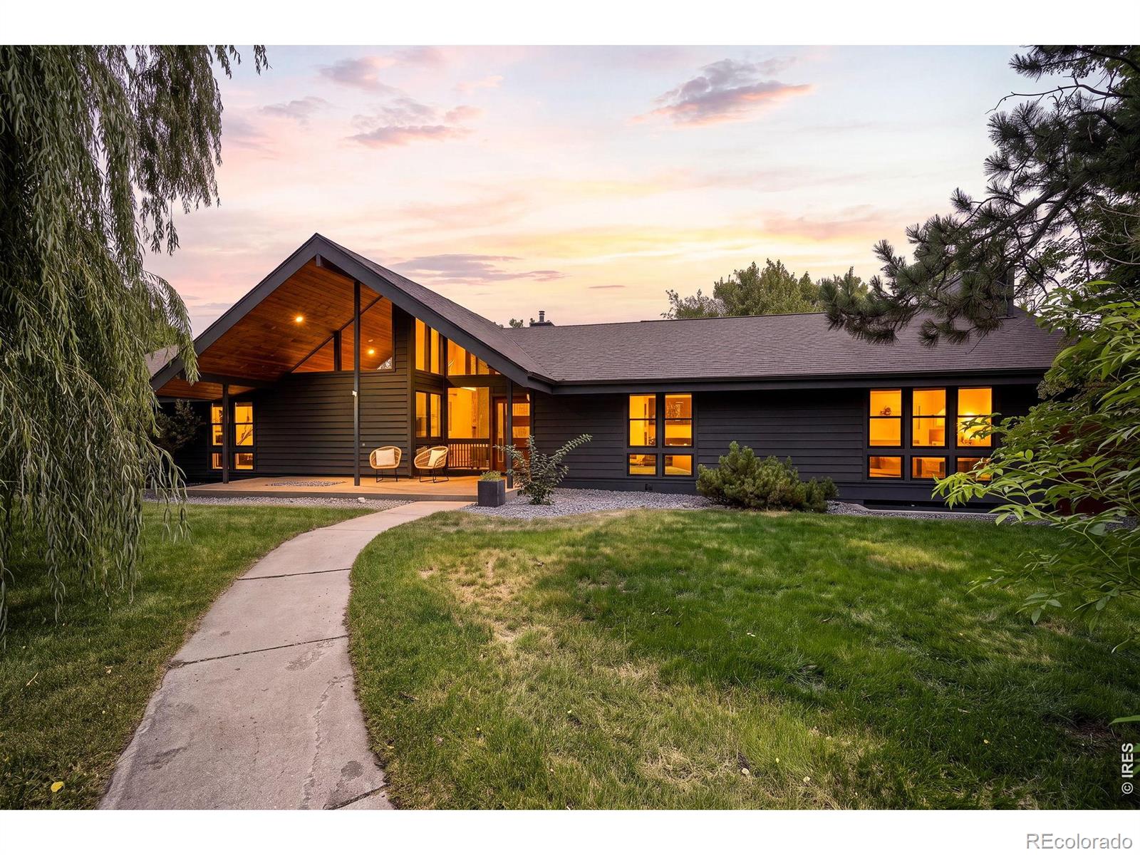 1008 Commanche Drive