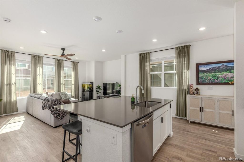 Photo of 636 Acorn Place, Lafayette, CO 80026 (MLS # 1890853)