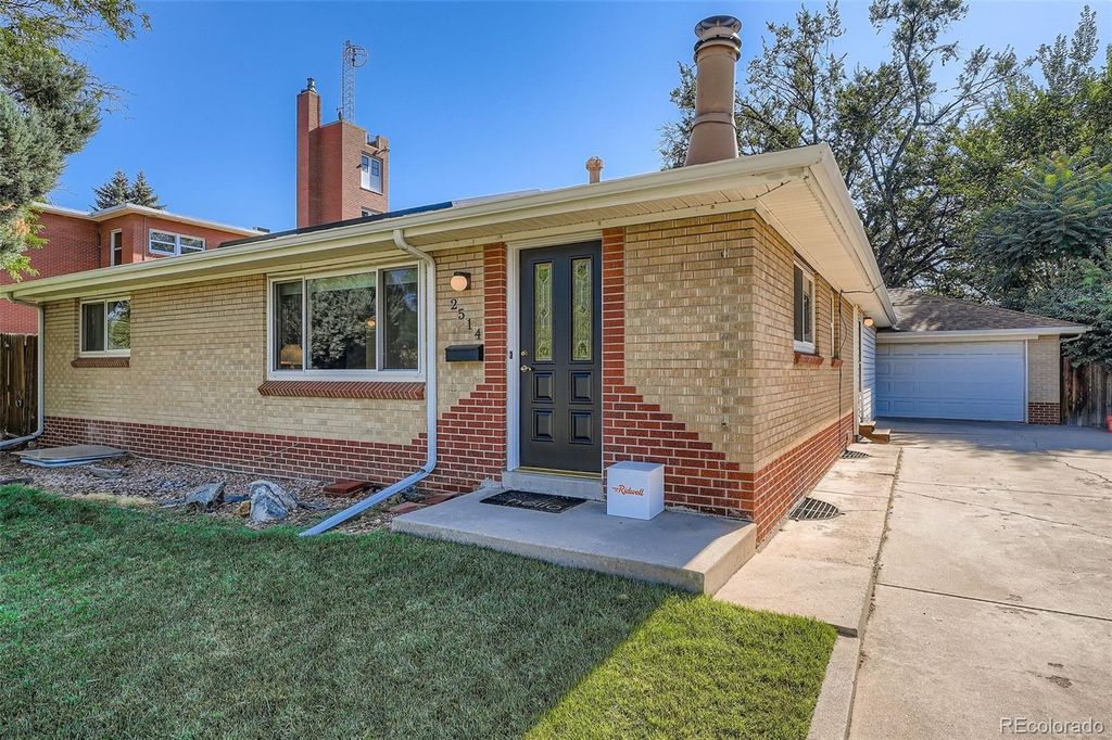 Photo of 2514 S Raleigh Street, Denver, CO 80219 (MLS # 5539926)