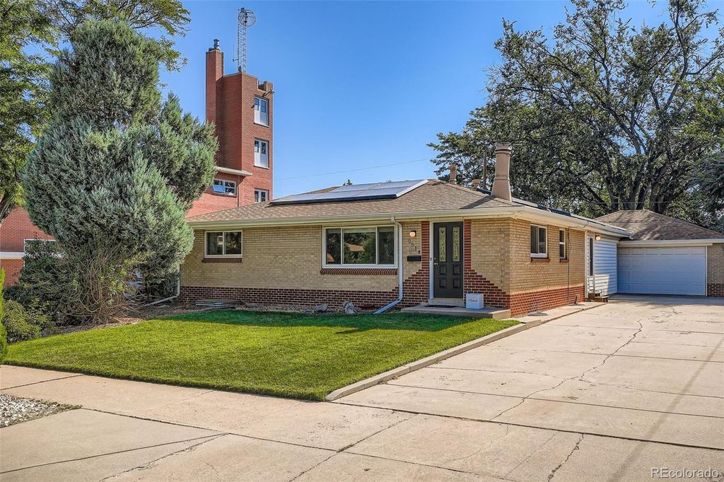 Photo of 2514 S Raleigh Street, Denver, CO 80219 (MLS # 5539926)