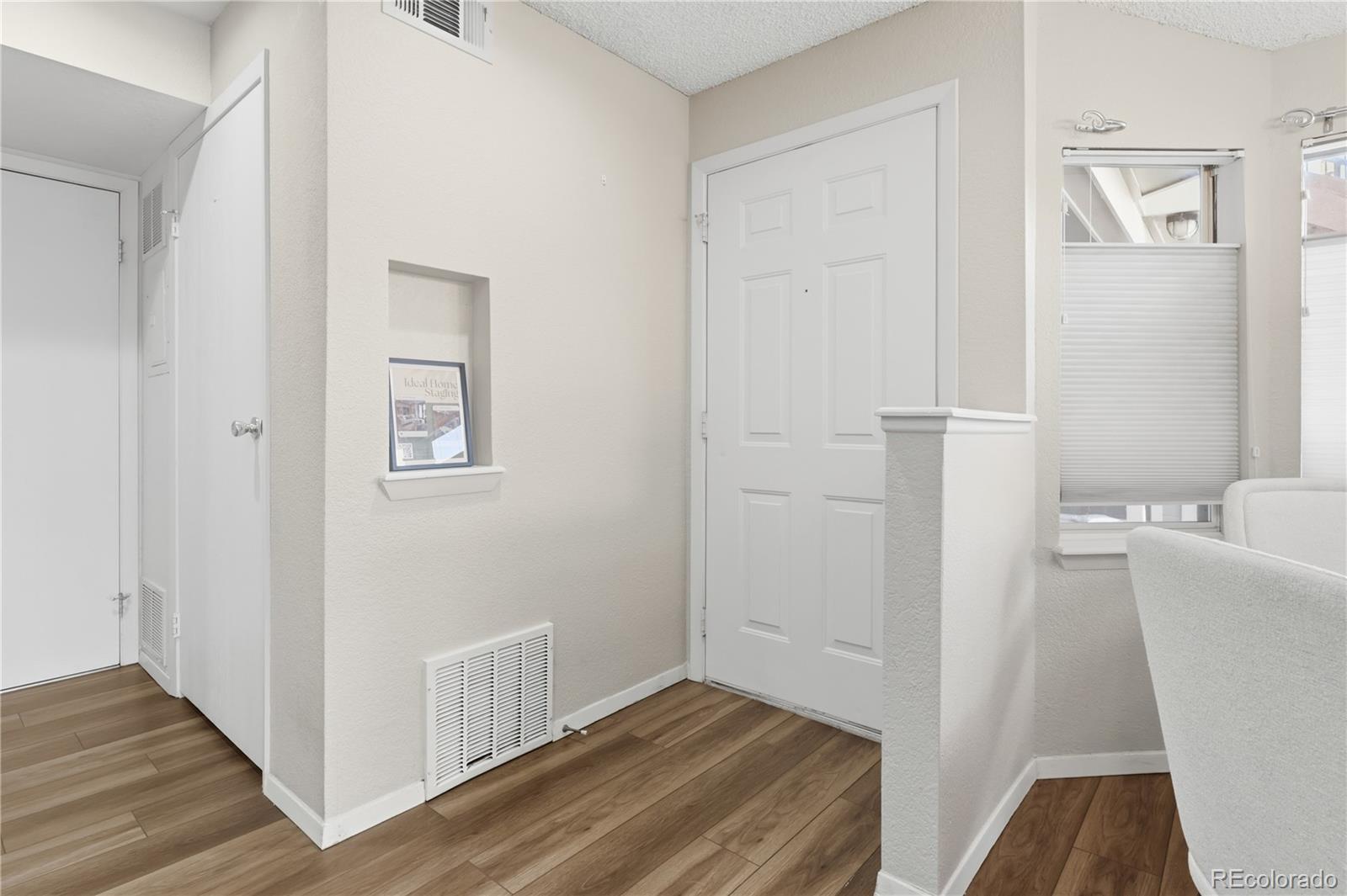 6001 S Yosemite Street B202