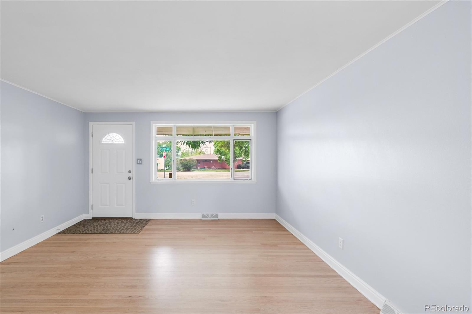 5099 S Linden Drive, Englewood, CO, 80110 3 5099 S Linden Drive