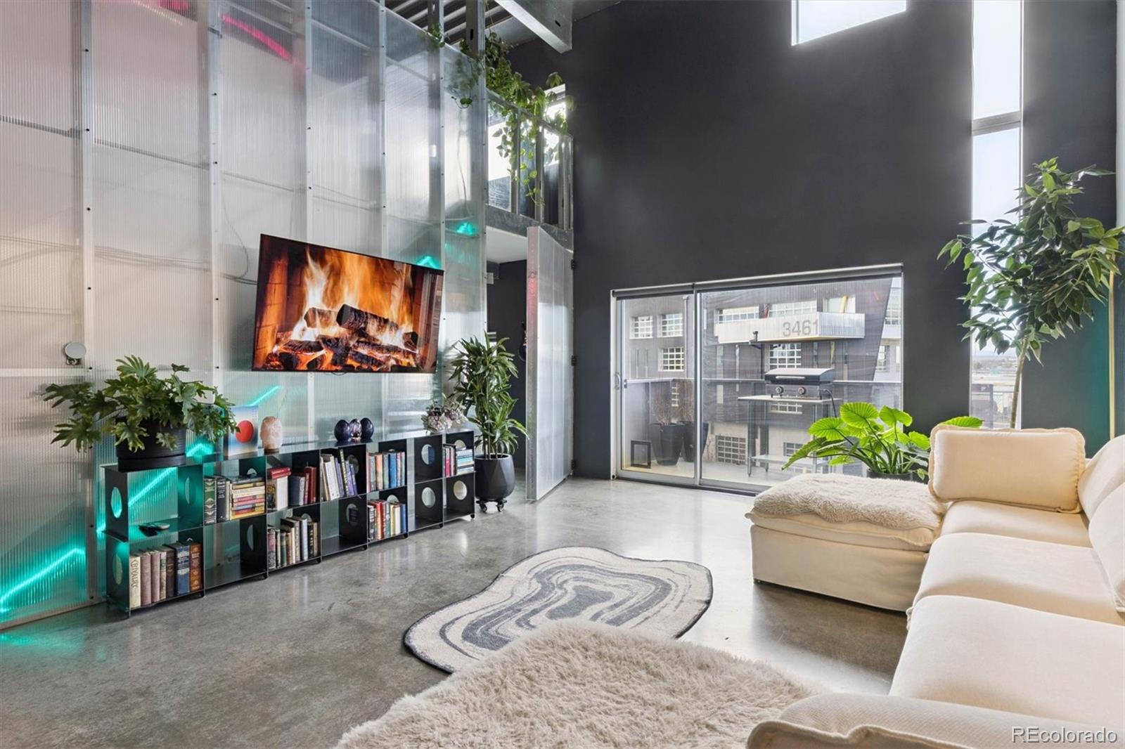 3457 Ringsby Court 304