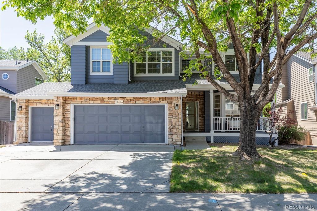 Photo of 14324 W Wesley Circle, Lakewood, CO 80228 (MLS # 9500343)