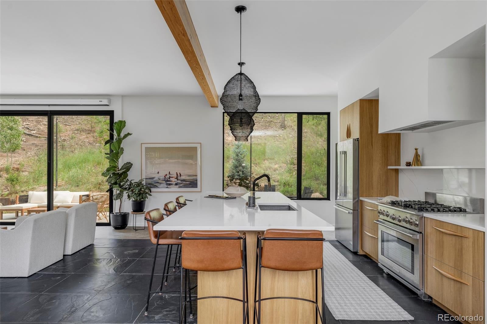 30166 Glen Eyrie