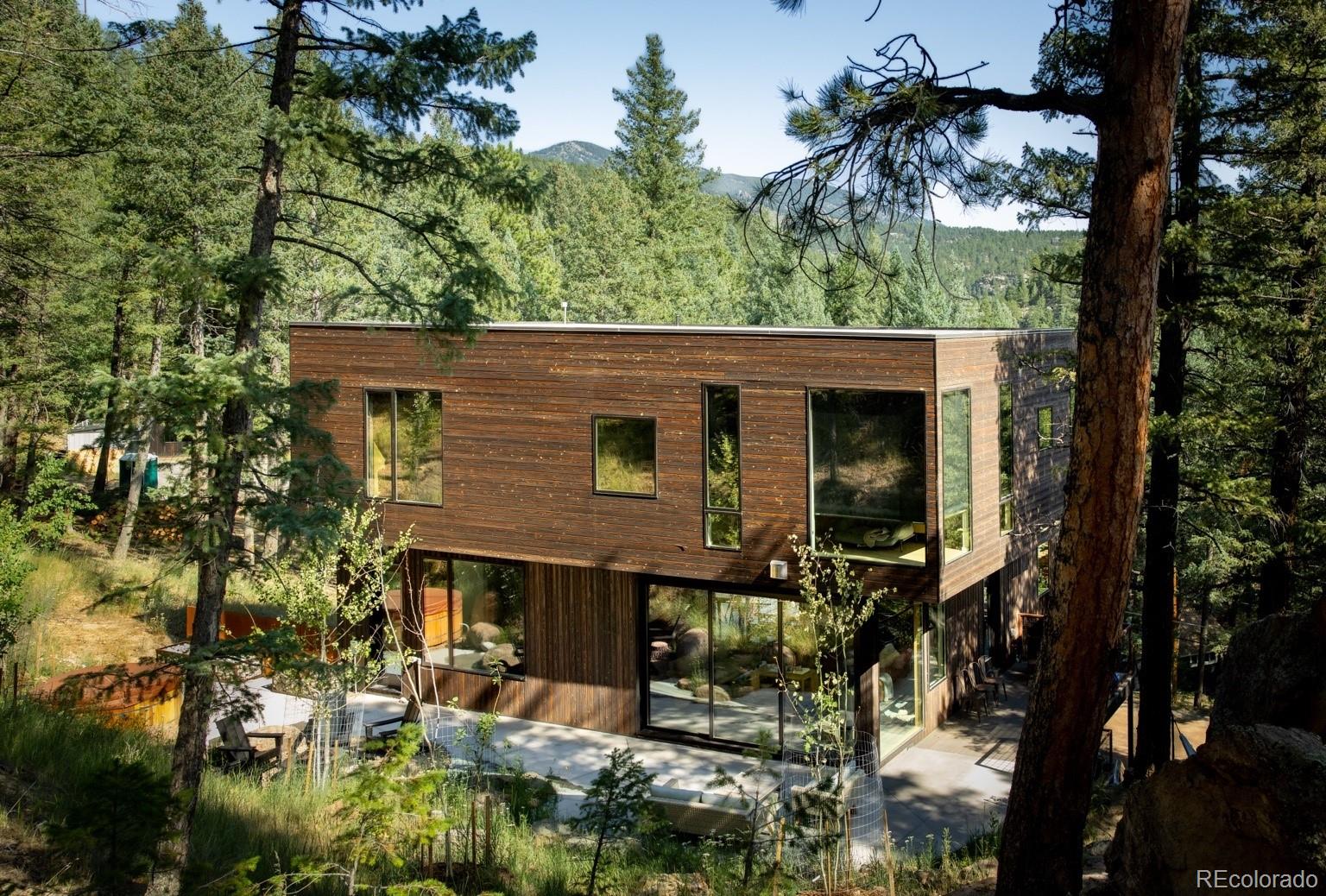 30166 Glen Eyrie