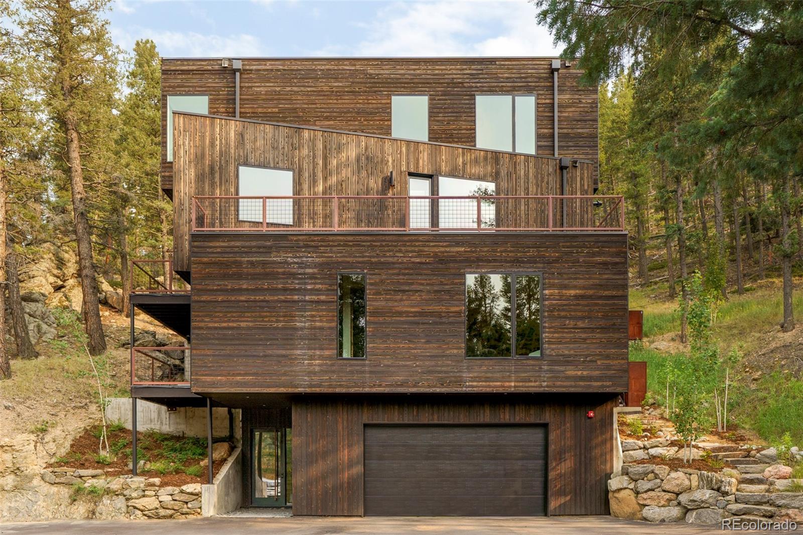 30166 Glen Eyrie