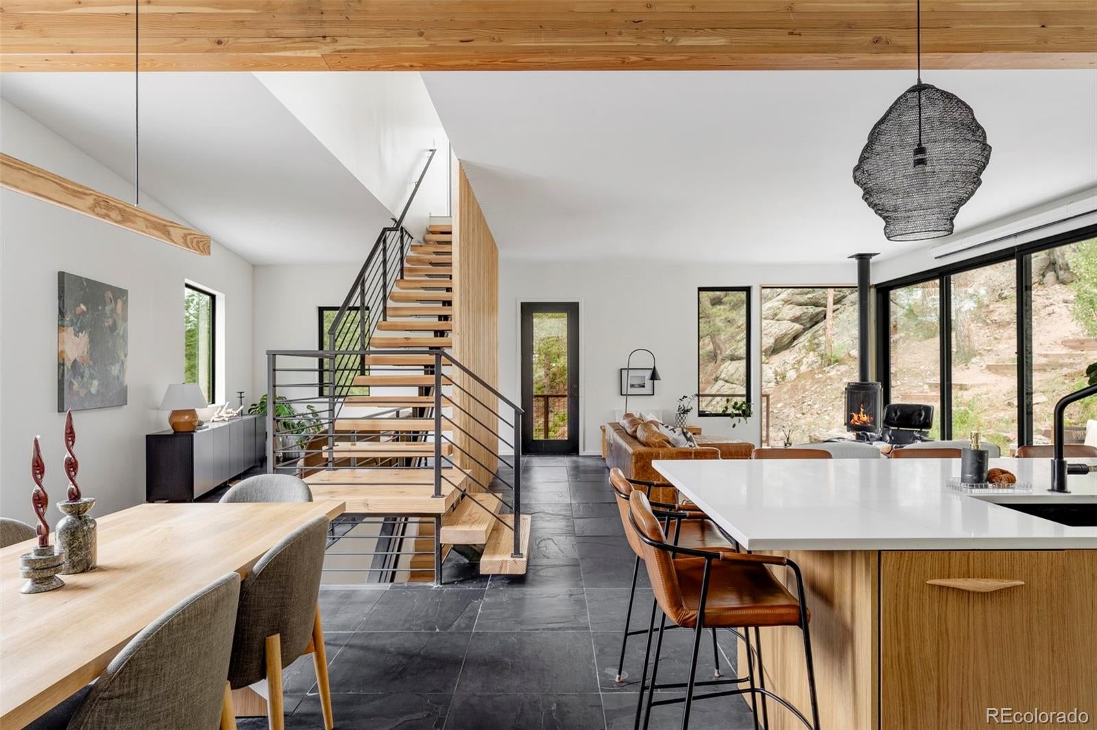 30166 Glen Eyrie