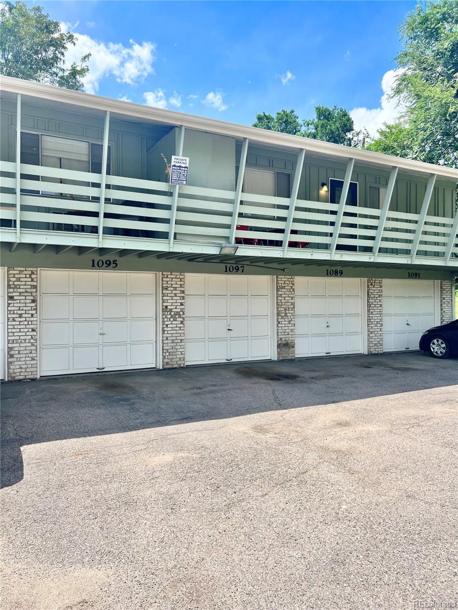 1088 Miller St & 1089 Lee Street