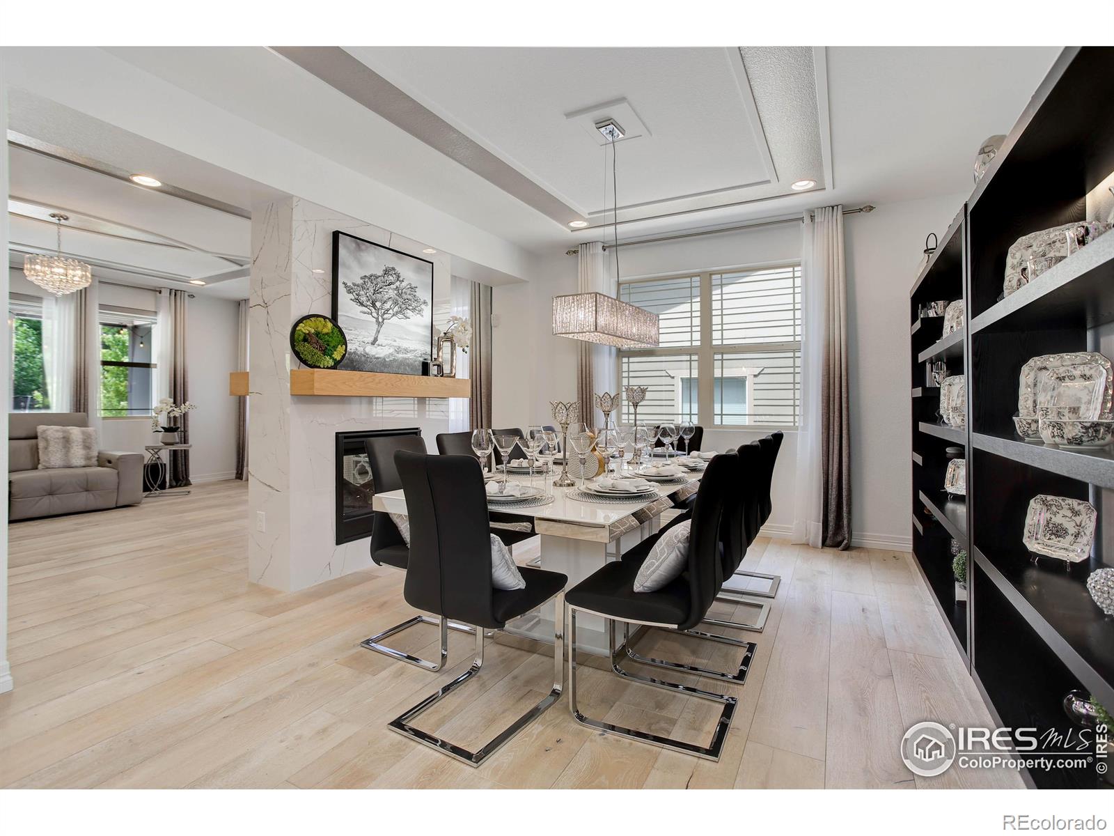 9527 Loveland Way