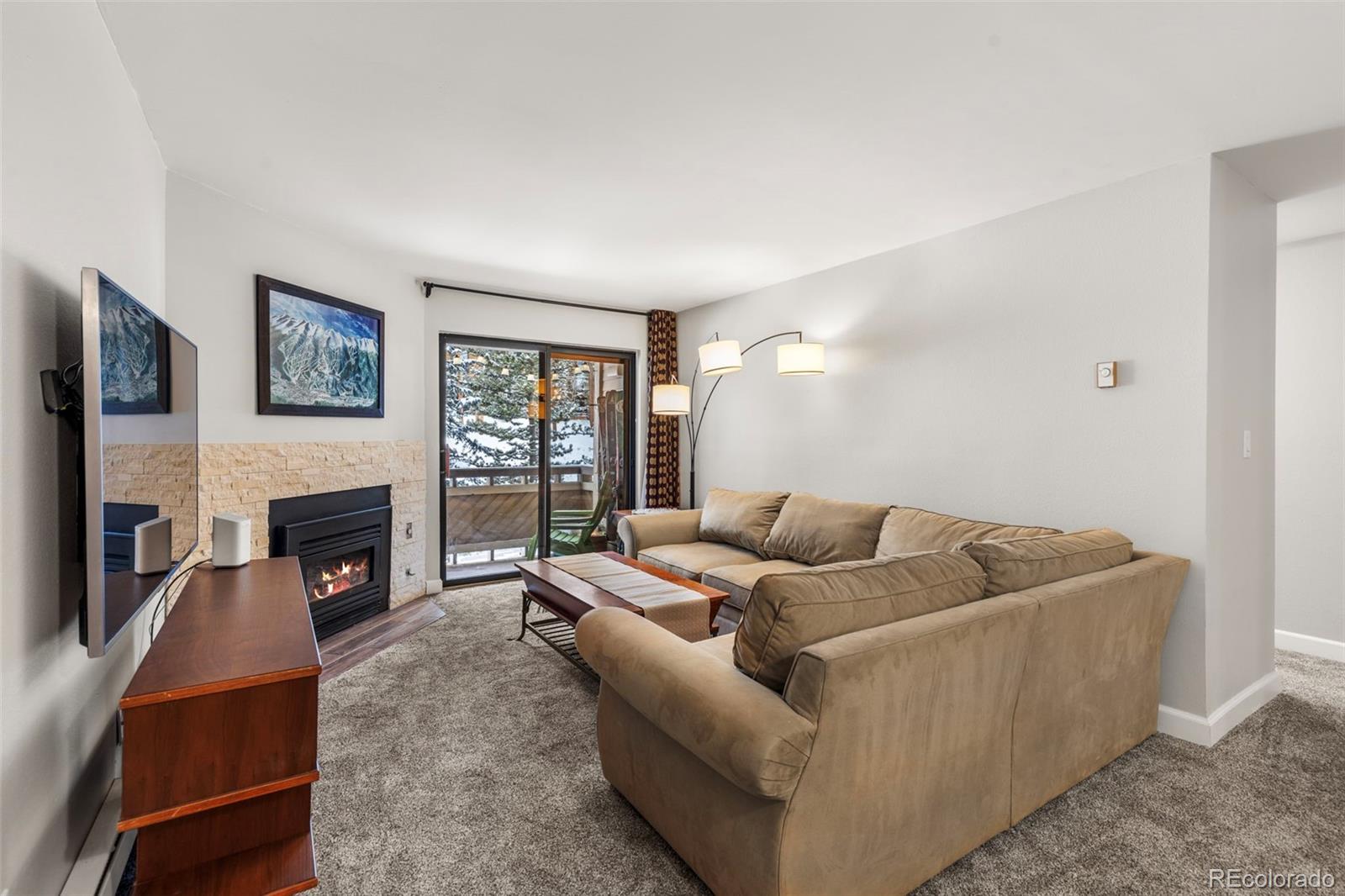 1001 Grandview Drive 16