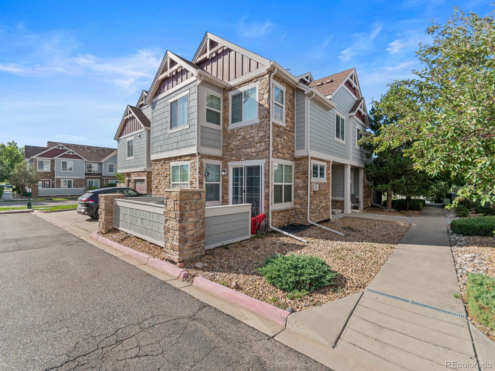 23500 E Alamo Place C