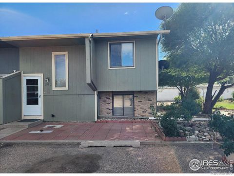 242 W Taylor Avenue La Salle CO 80645