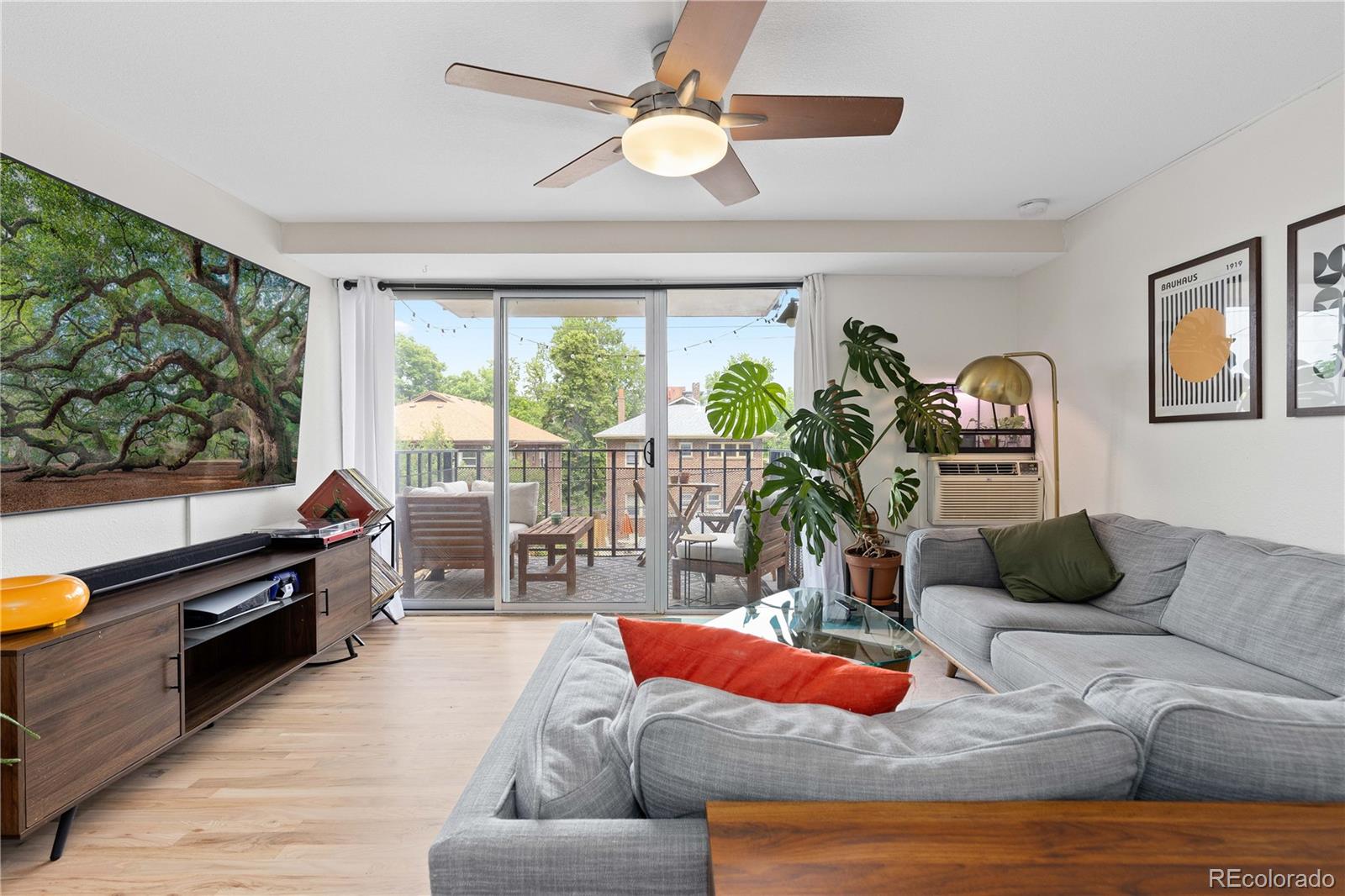 1150 Vine Street 306