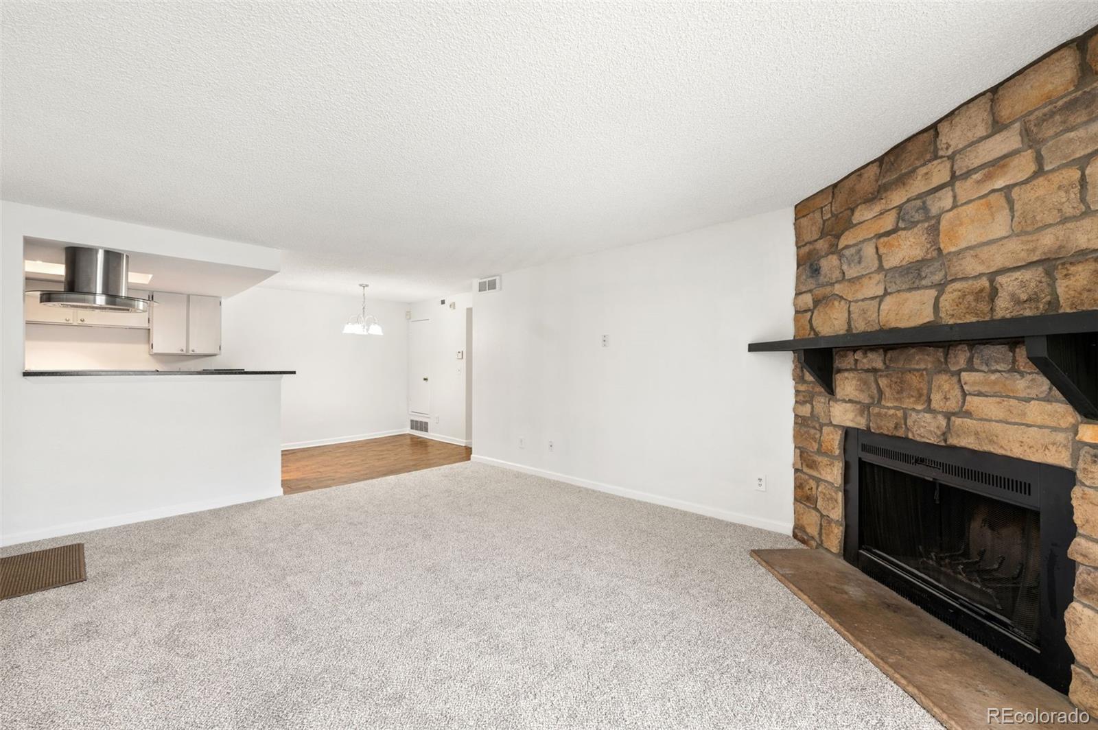 14161 E Jewell Avenue 204