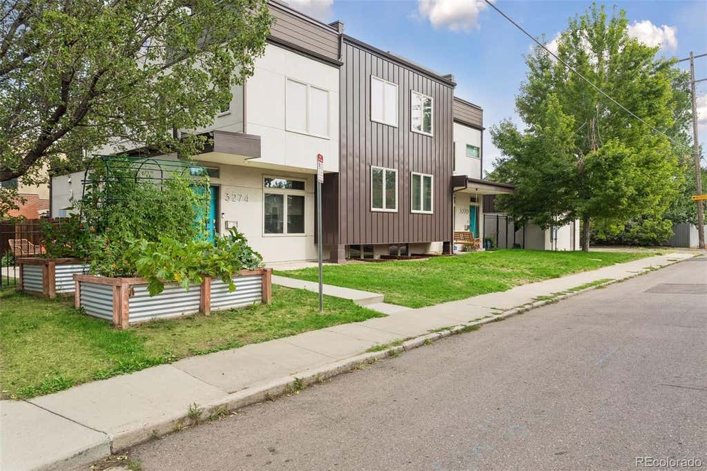 Photo of 3274 Vrain Street, Denver, CO 80212 (MLS # 2346191)