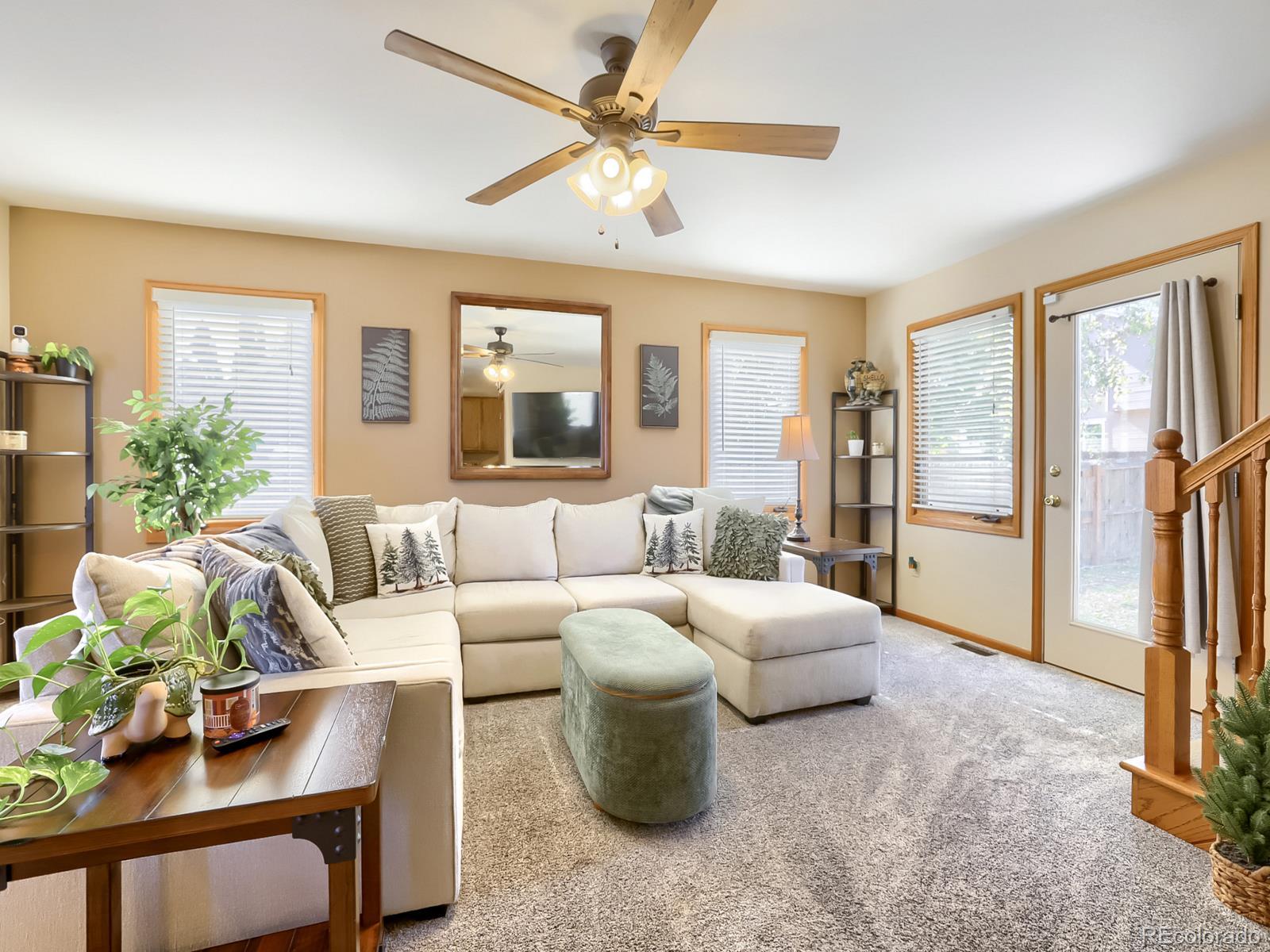 325 N 45th Avenue Court