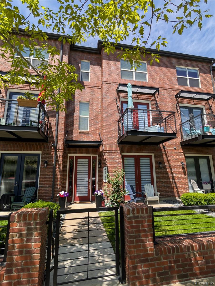 4181 W 118th Place