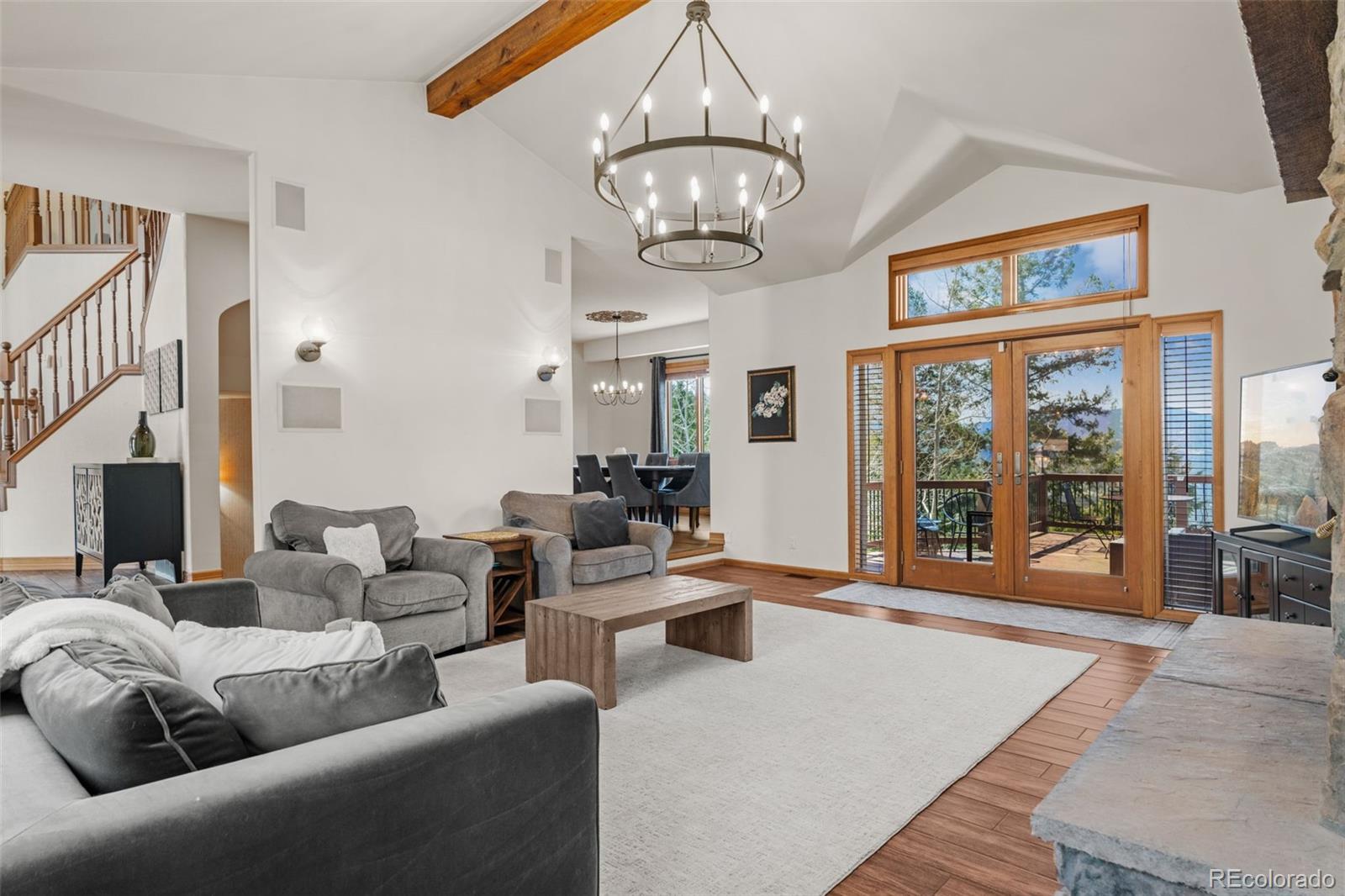 5699 Northwood Drive