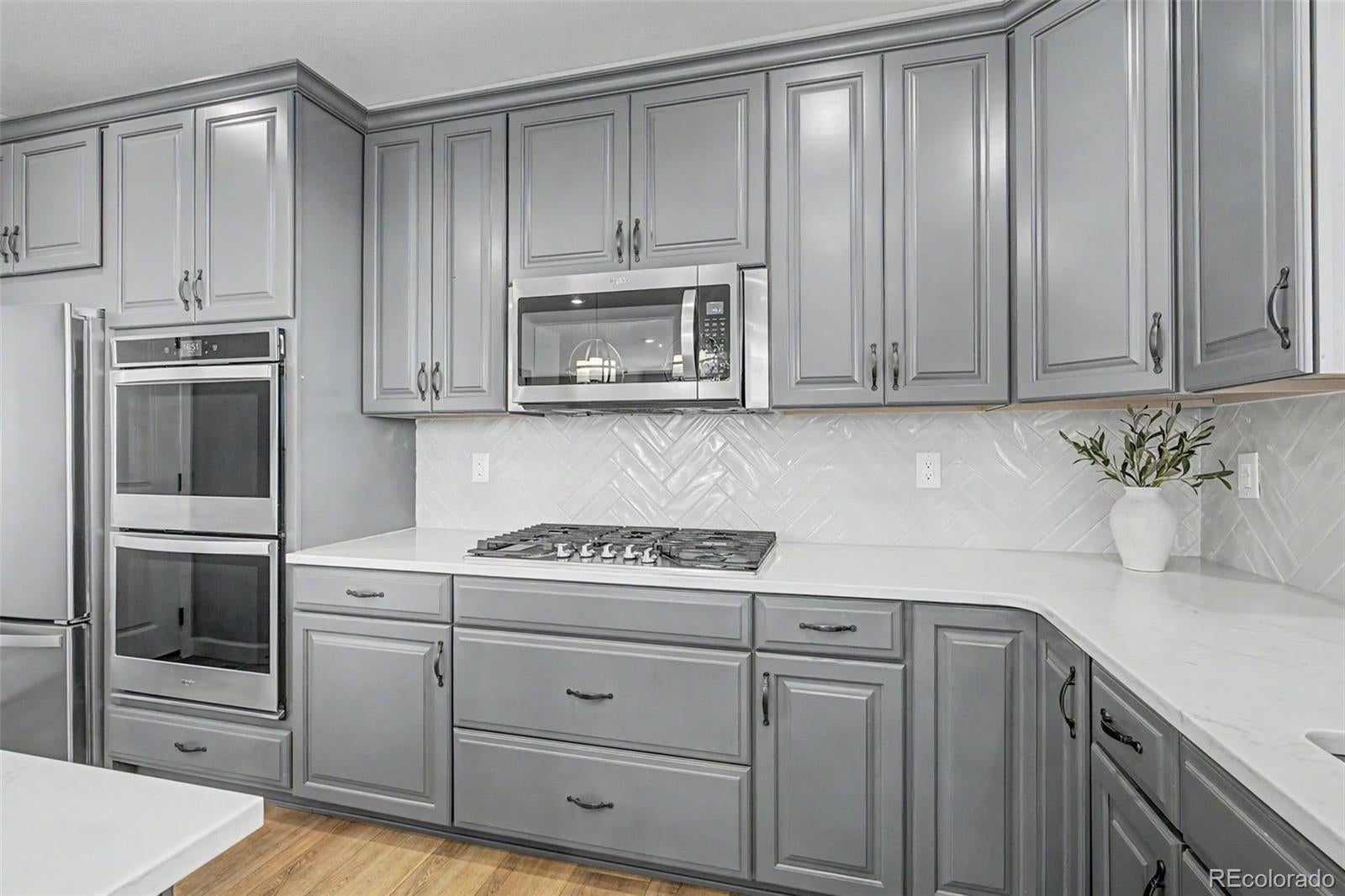 1679 Stable View Drive