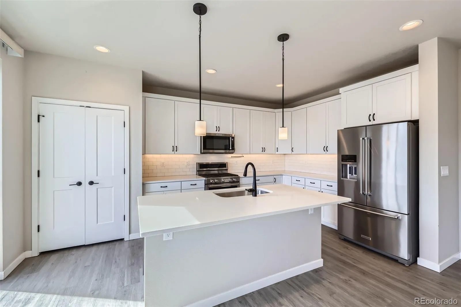 Calhan, Colorado 80808, United States, 4 Bedrooms Bedrooms, ,2 BathroomsBathrooms,Residential,Active,98995
