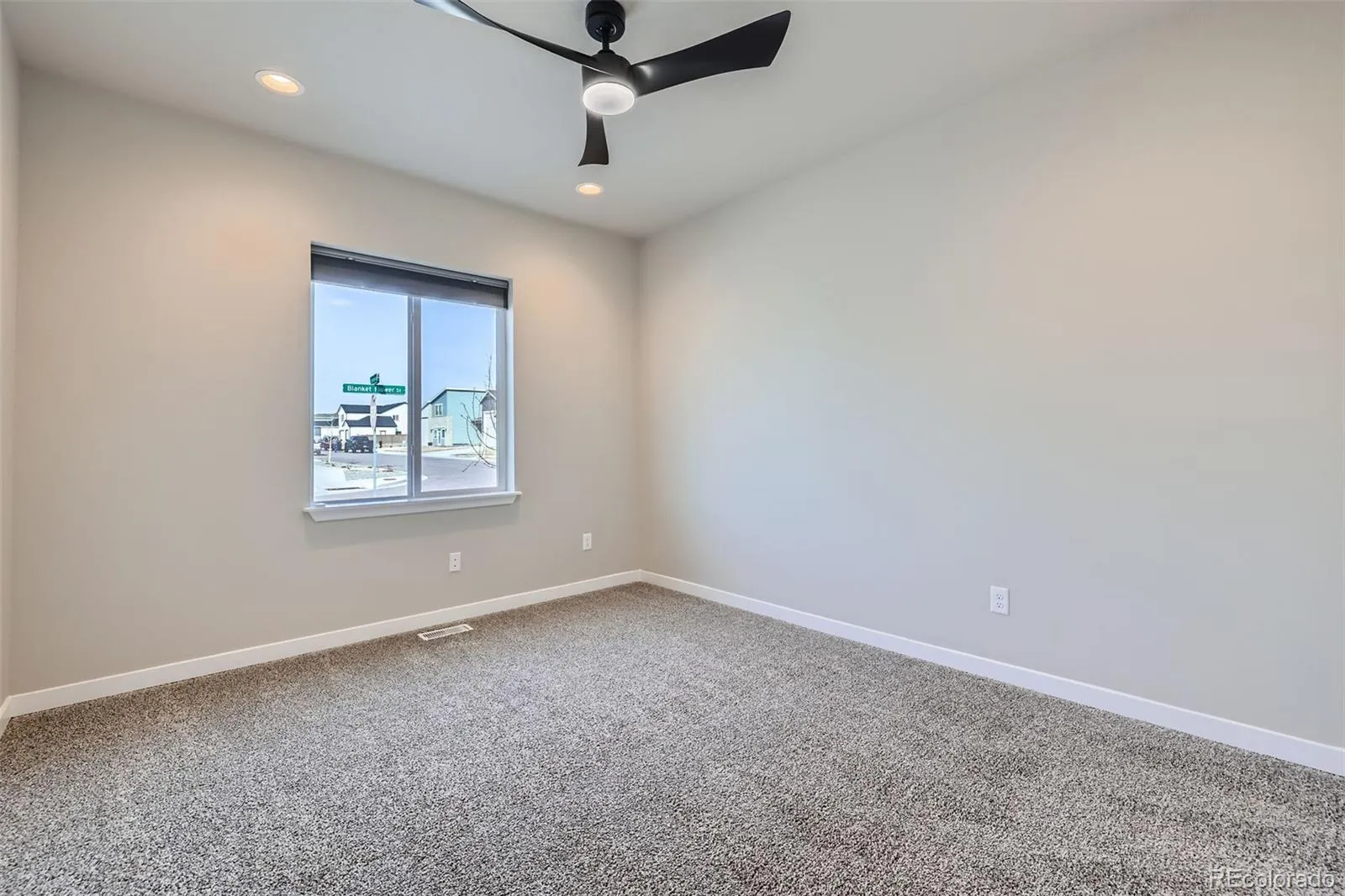 Calhan, Colorado 80808, United States, 4 Bedrooms Bedrooms, ,2 BathroomsBathrooms,Residential,Active,98995
