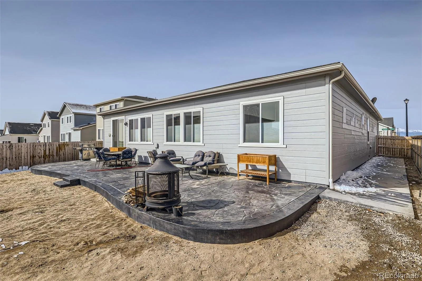 Calhan, Colorado 80808, United States, 4 Bedrooms Bedrooms, ,2 BathroomsBathrooms,Residential,Active,98995