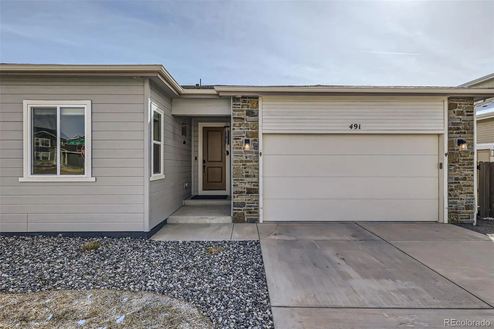 Calhan, Colorado 80808, United States, 4 Bedrooms Bedrooms, ,2 BathroomsBathrooms,Residential,Active,98995