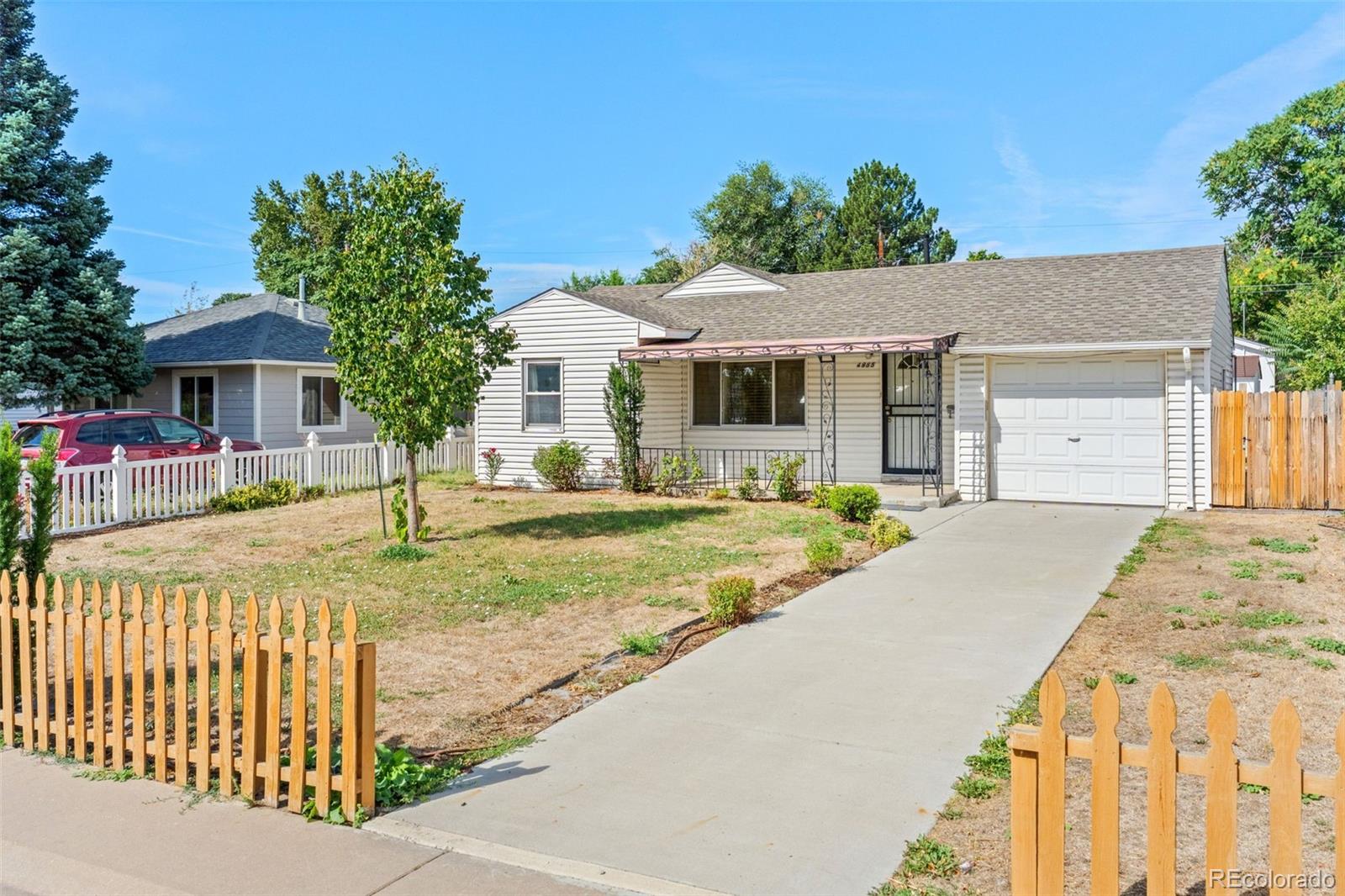 4985 Tejon Street