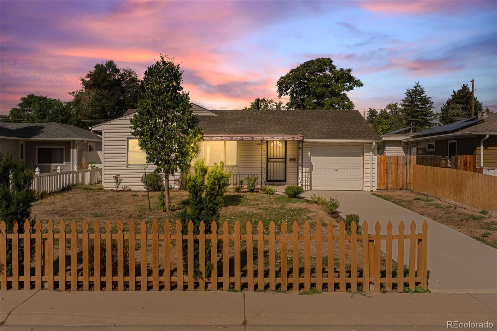 4985 Tejon Street