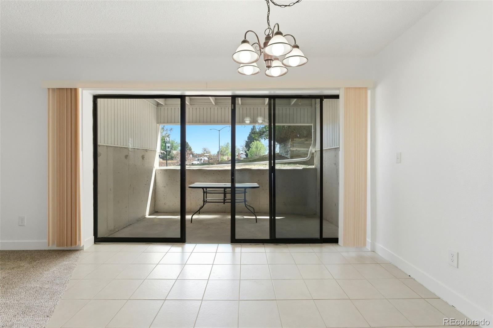 3868 S Fraser Street M04