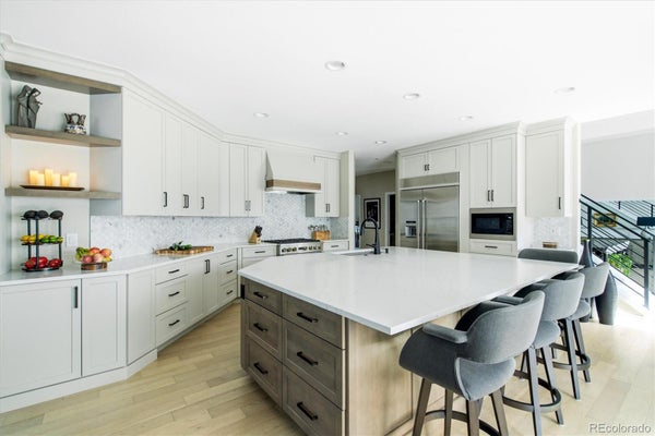 135 SILVER FOX CT, GREENWOOD VILLAGE, CO 80121 - Image b42572af6f5845ee3cdefe312e3c8e3d/3250228113