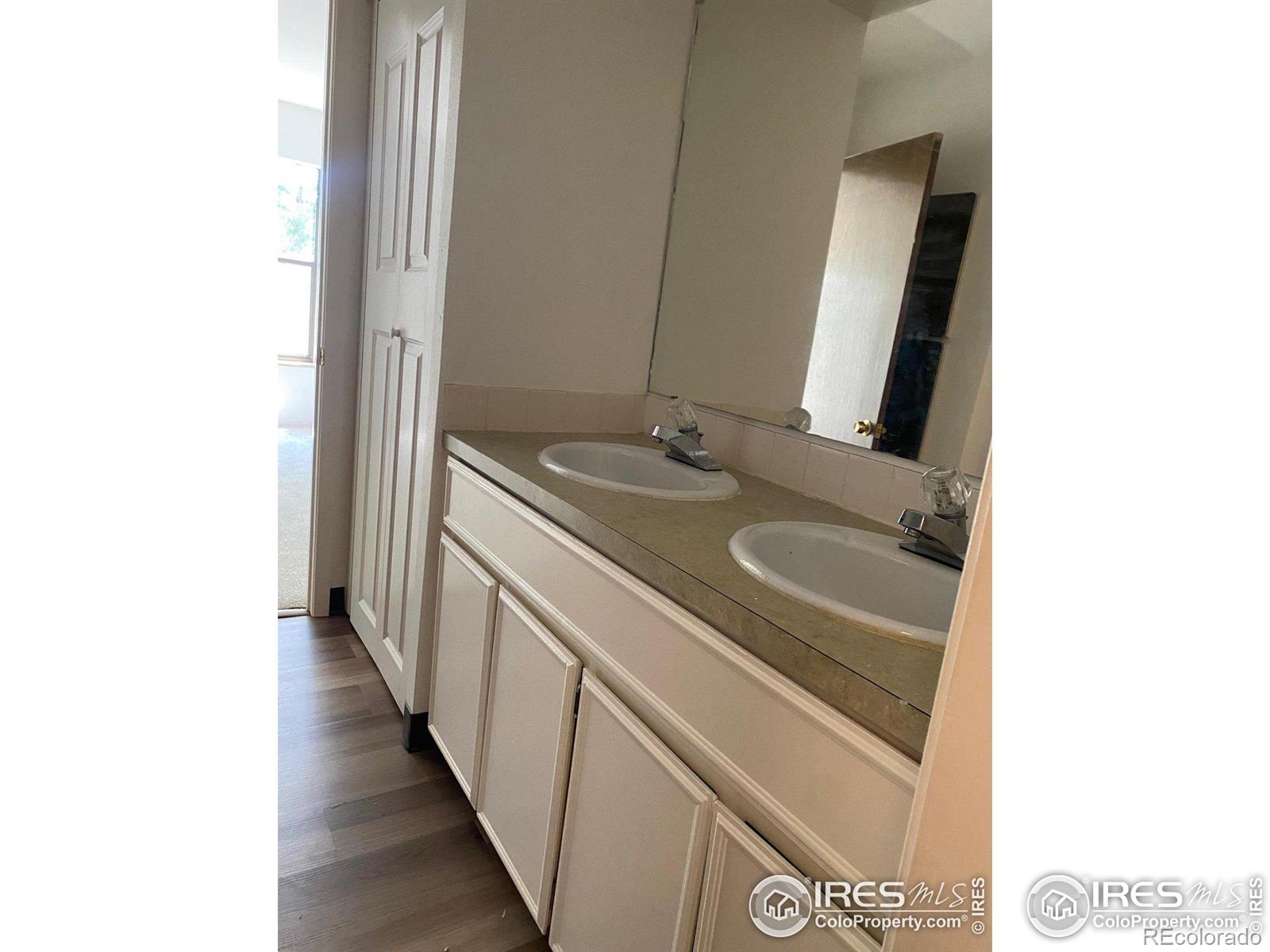 2227 Canyon Boulevard 359B