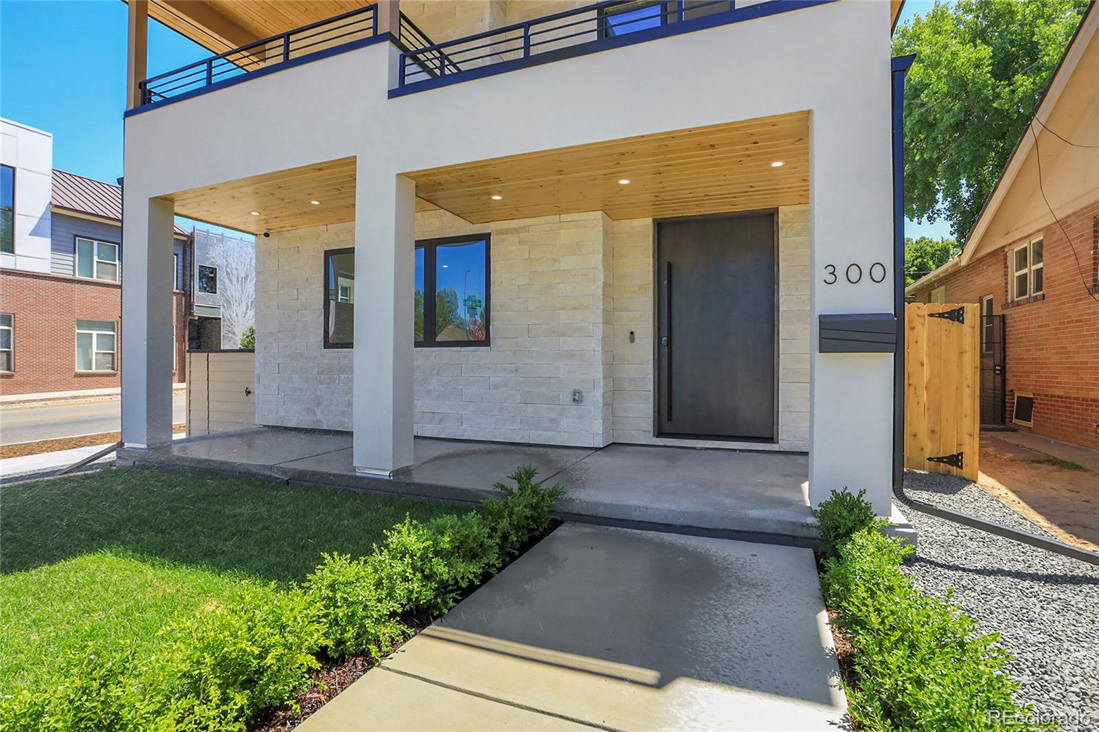 300 S Franklin Street