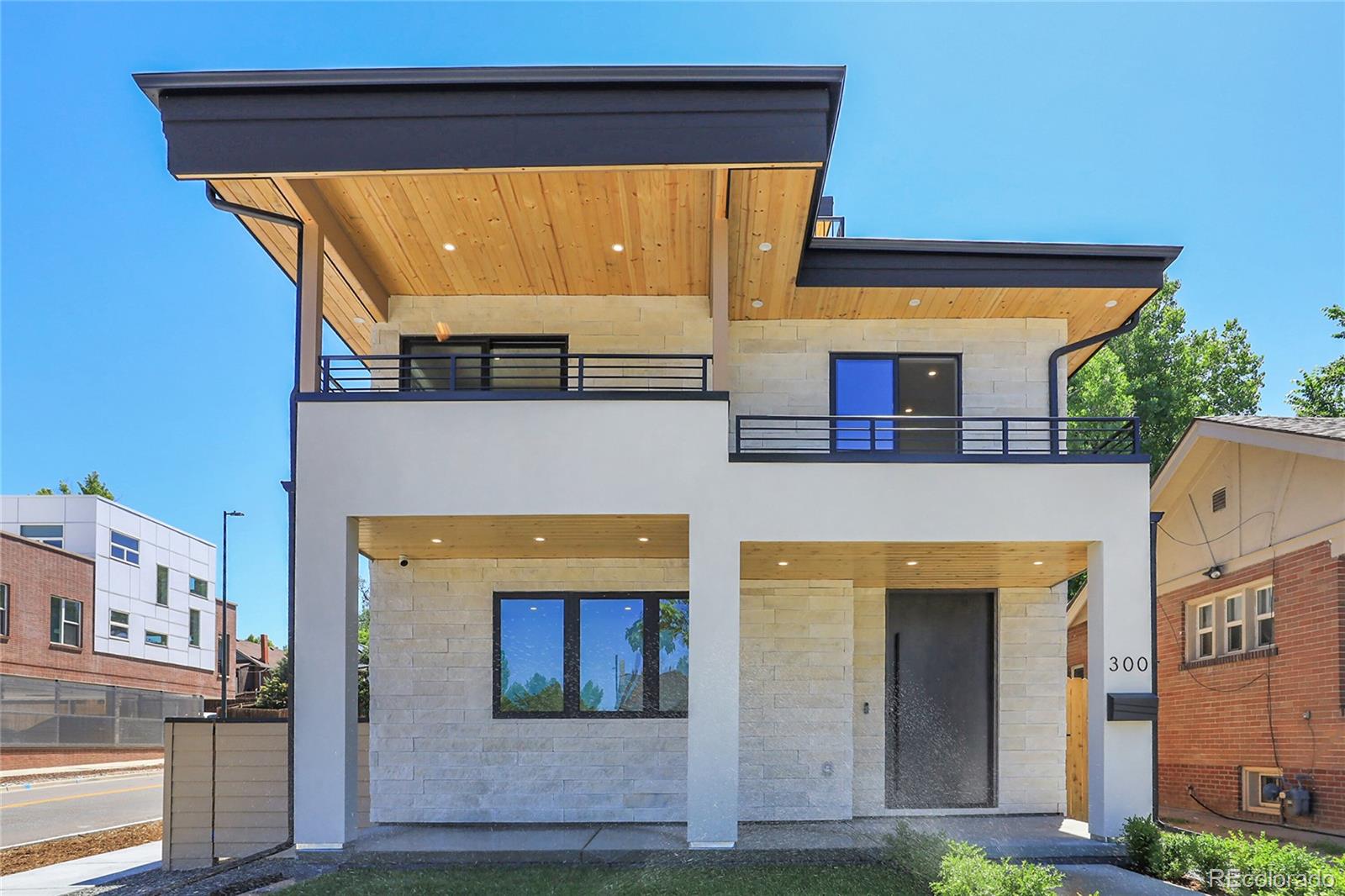 300 S Franklin Street