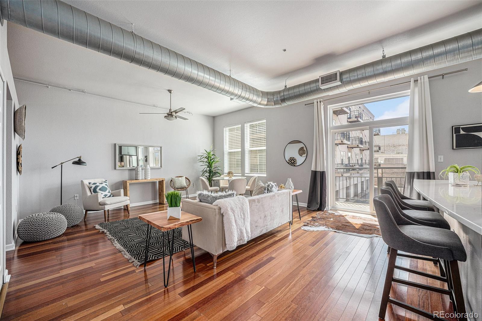 277 N Broadway 202