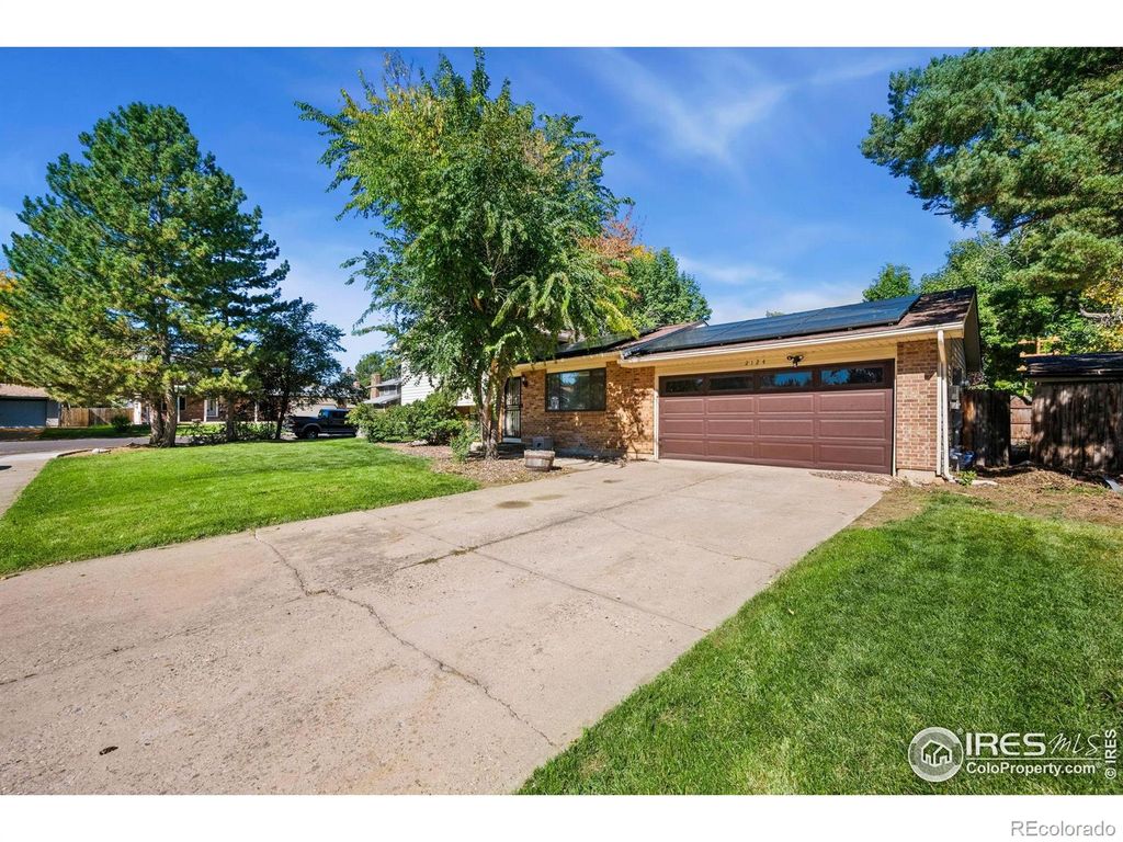Photo of 2124 Manchester Drive, Fort Collins, CO 80526 (MLS # IR1045211)