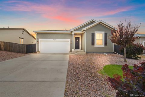2306 Sunrise Lane Pueblo CO 81008