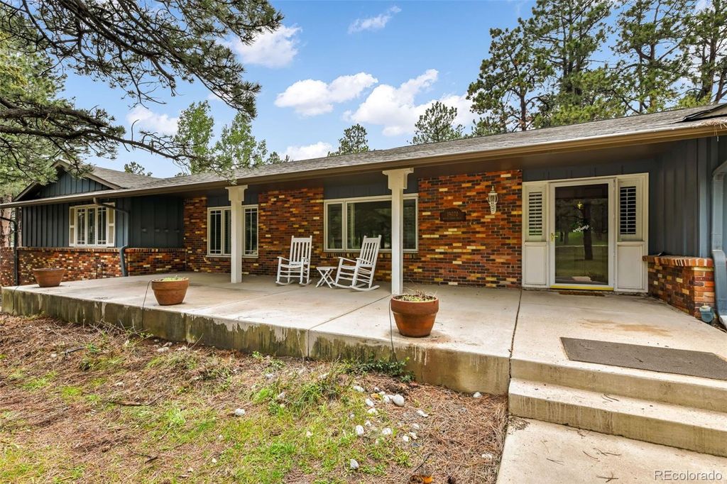 Photo of 19070 White Fawn Drive, Monument, CO 80132 (MLS # 5308054)