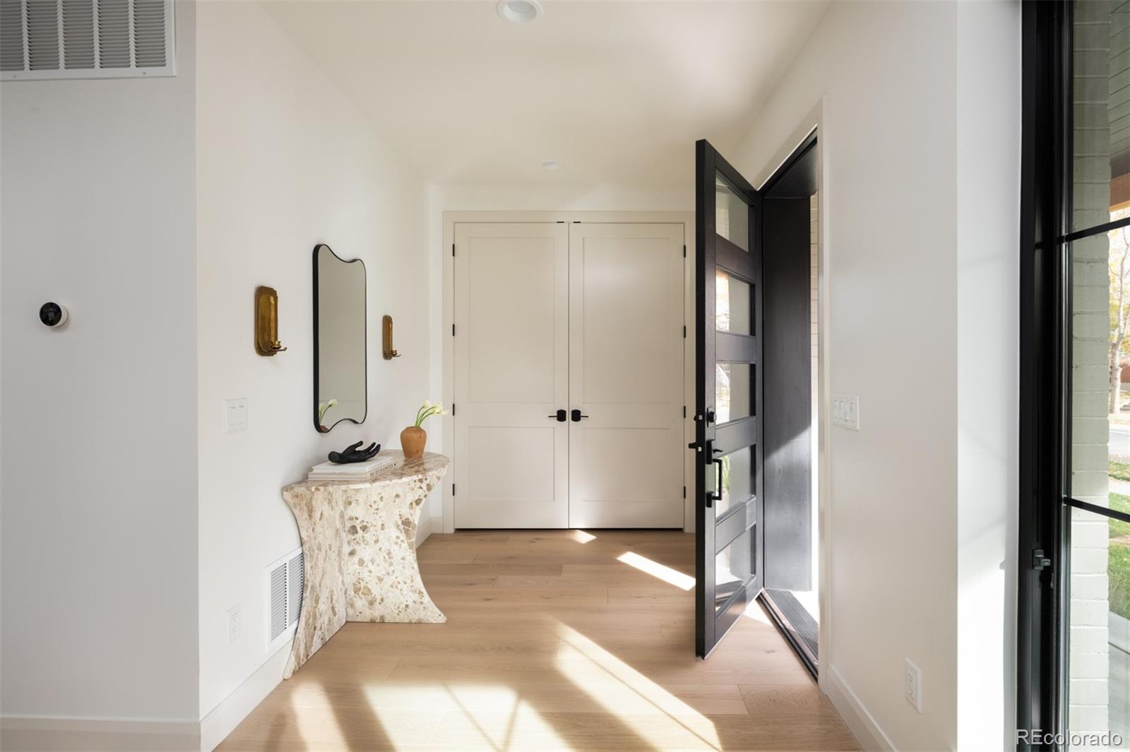 981 S Emerson Street