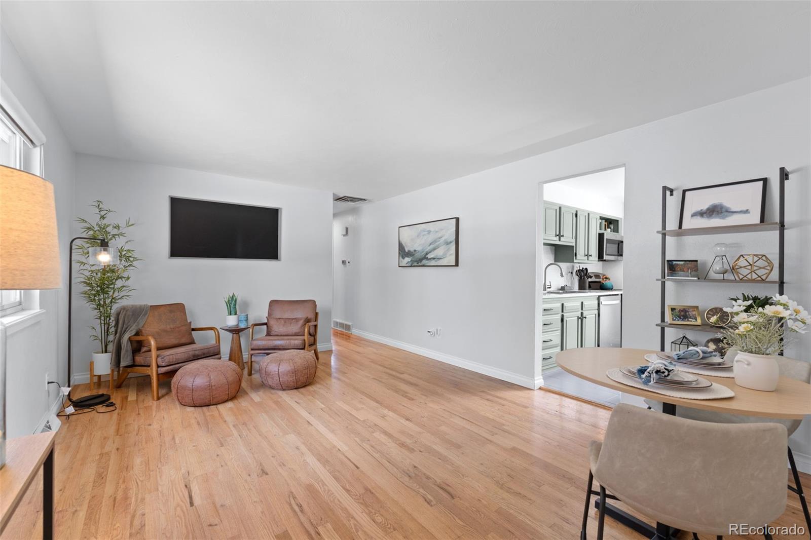 6518 W 70th Place
