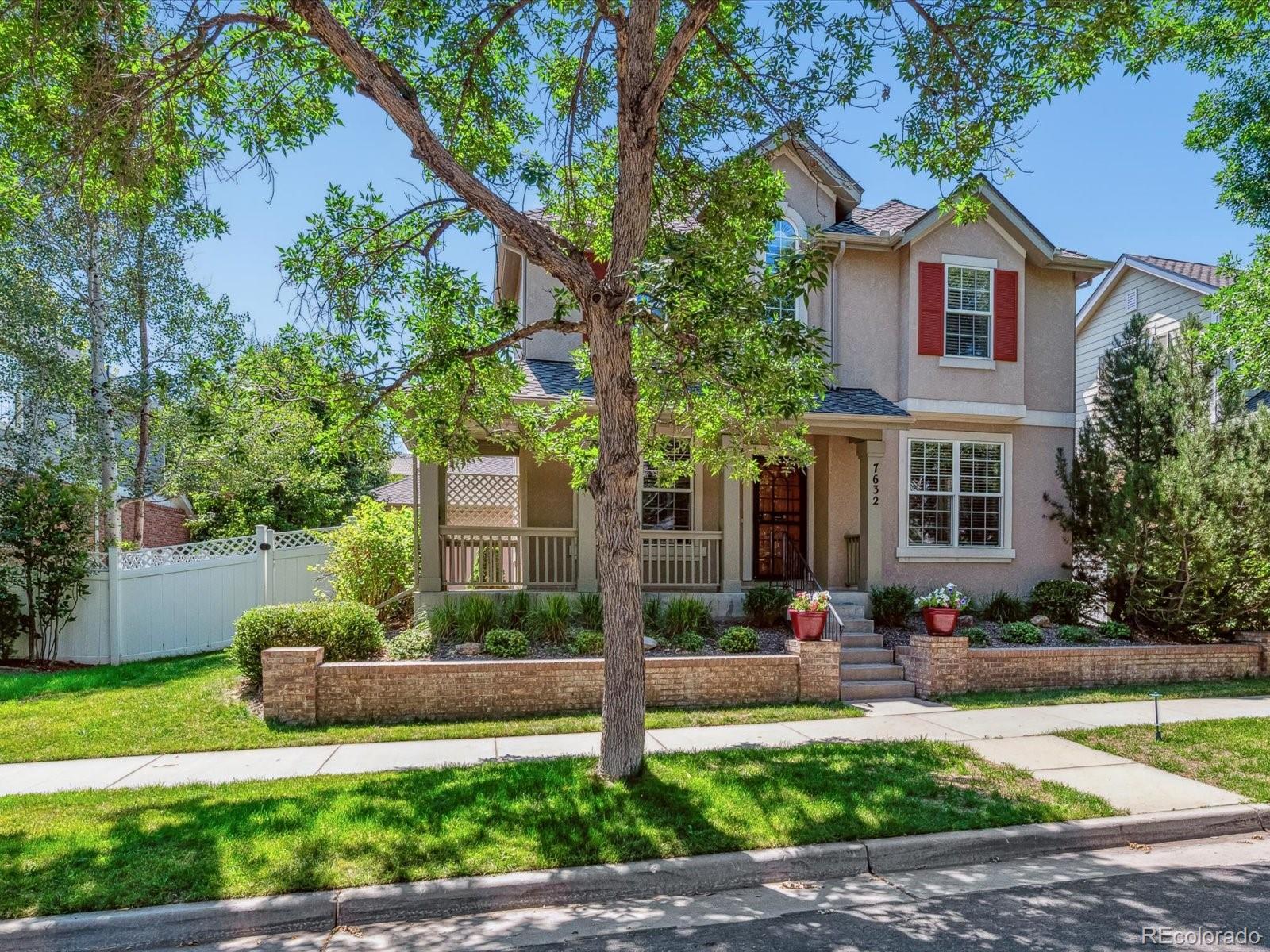 7632 E 8th Place